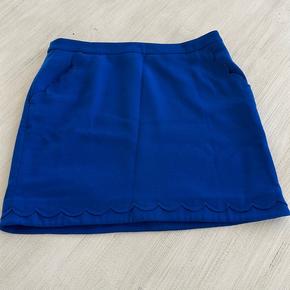 Banana Republic A-Line Mini Scalloped Skirt